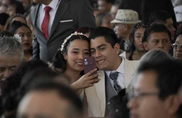 Segunda edicion "Casate conmigo, de corazon a corazon" en Valle de Chalco
