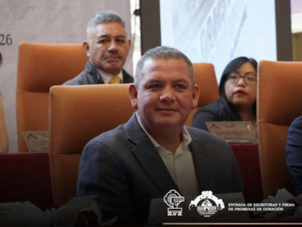 VALLE DE CHALCO FORTALECE LA CERTEZA JURIDICA CON ENTREGA DE ESCRITURAS